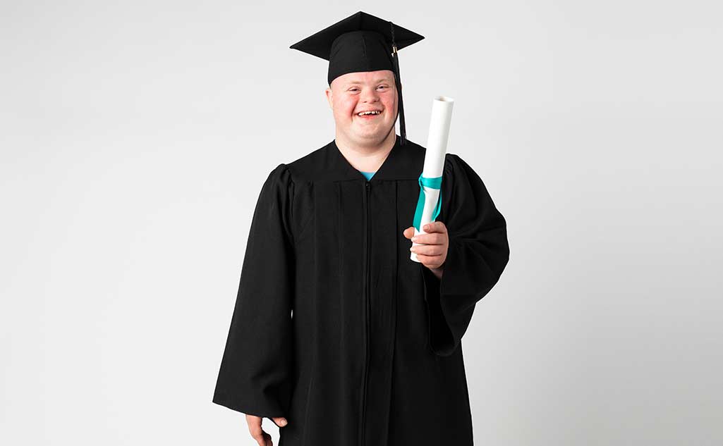 graduate-with-down-syndrome